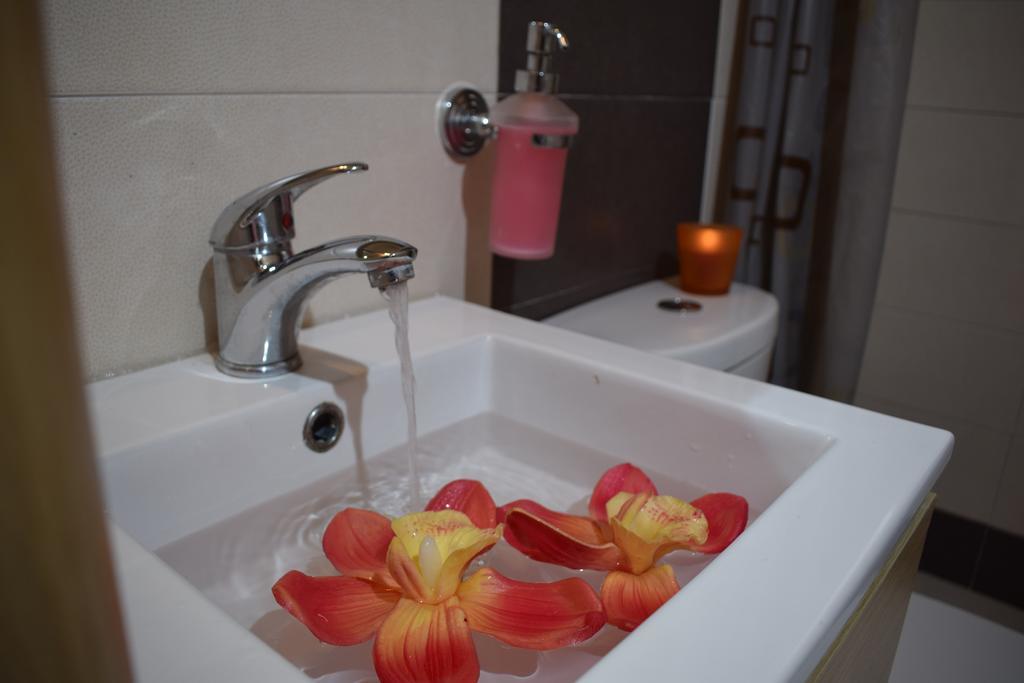 Studio Holiday Kalamata Extérieur photo